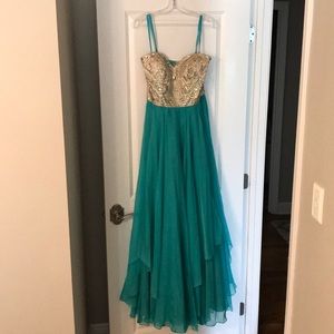 Gorgeous 2 tone strapless dress women size 12